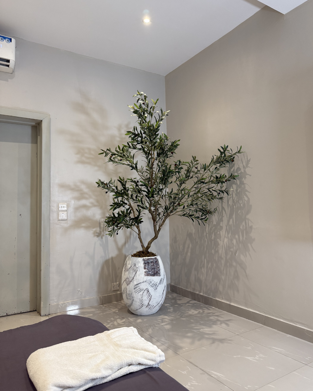 Untitled design - 2026-06-09T164550.169 210cm Artificial Wide Olive Tree in White Rustic Big Evo Pot for modern home décor and luxury interior styling