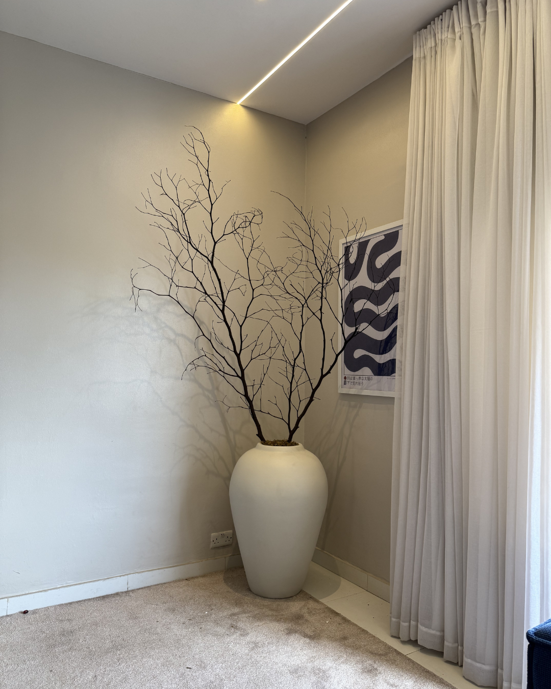 Untitled design - 2026-06-09T173911.402 Decorative Natural Twigs in Medium Off-White Odel Pot