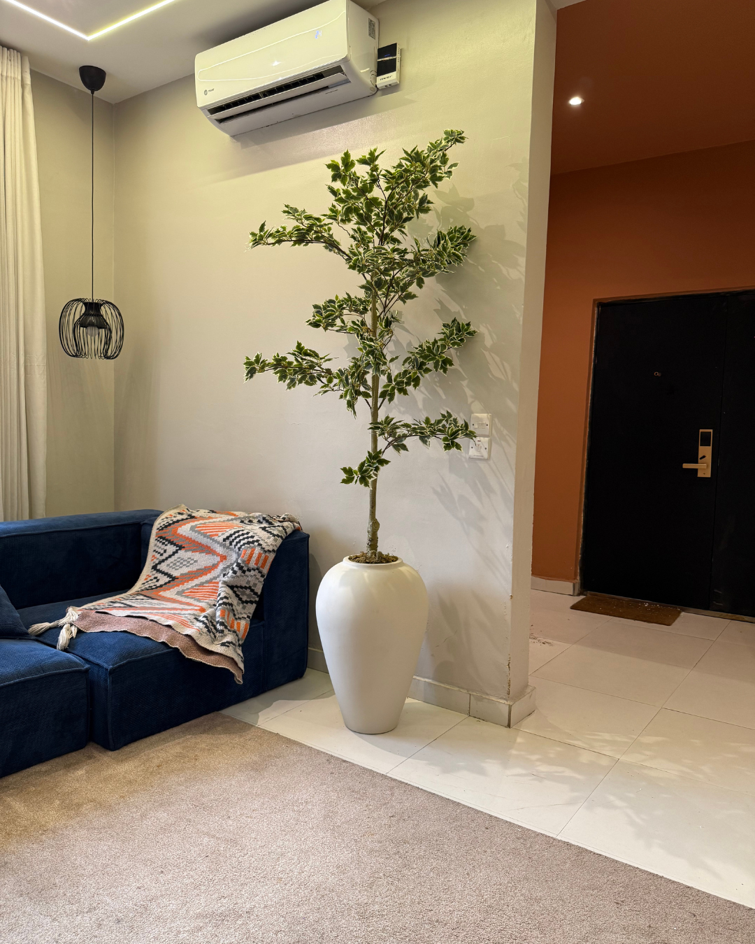 Artificial Banyan Tree in Nigeria Artificial banyan tree in Nigeria for luxury interior styling