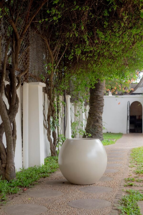 Bell Fiberglass Planter 60cm Bell Fiberglass Planter 60cm, view 3