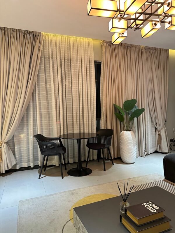 Granite White Slimwave Pot with Artificial Banana Palm Granite White Slimwave Pot with Artificial Banana Palm