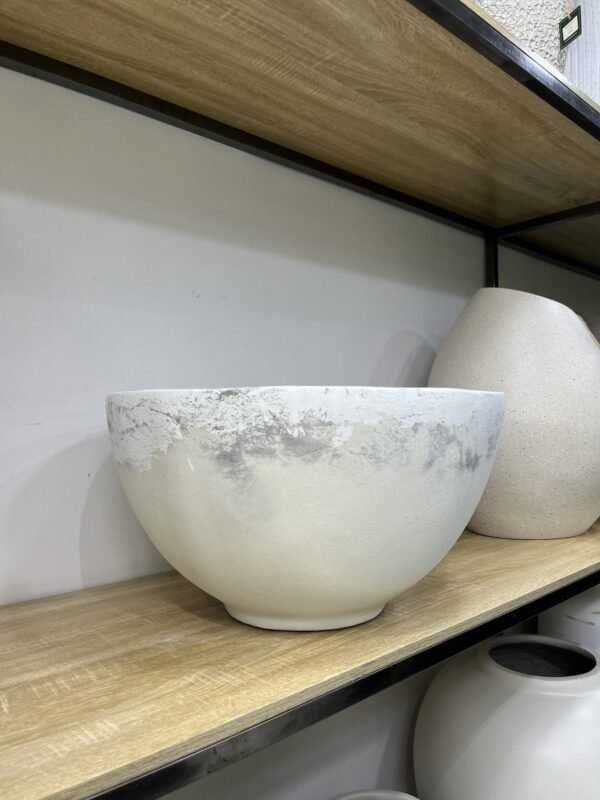 Iceberg Kirana Fibrecast Planter 31cm, view 4