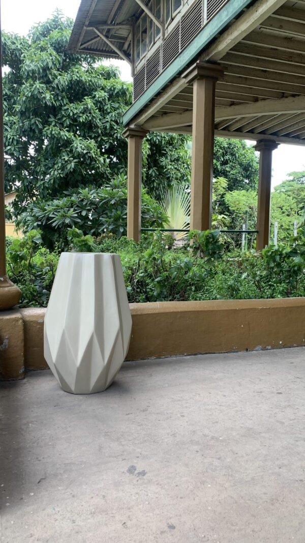 Okro (Small) Fibrecast Planter 60cm