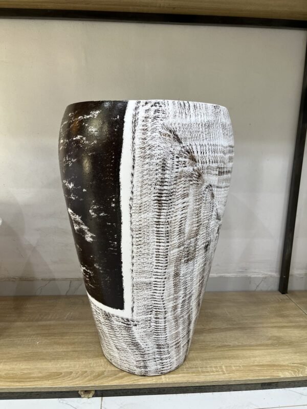 Rustic Big Rotunda Fibrecast Planter 70cm