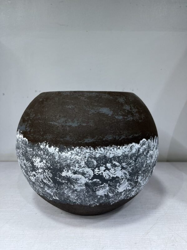 Rustic Orbis(Small) Fibrecast Planter 30cm Rustic Orbis(Small) Fibrecast Planter 30cm, view 2