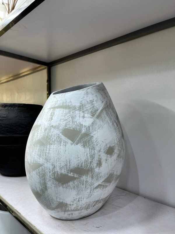Stroked Mango Pot Fibrecast Planter 55cm, view 3