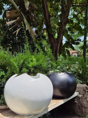 Wobble Pot Fibrecast Planter 30cm